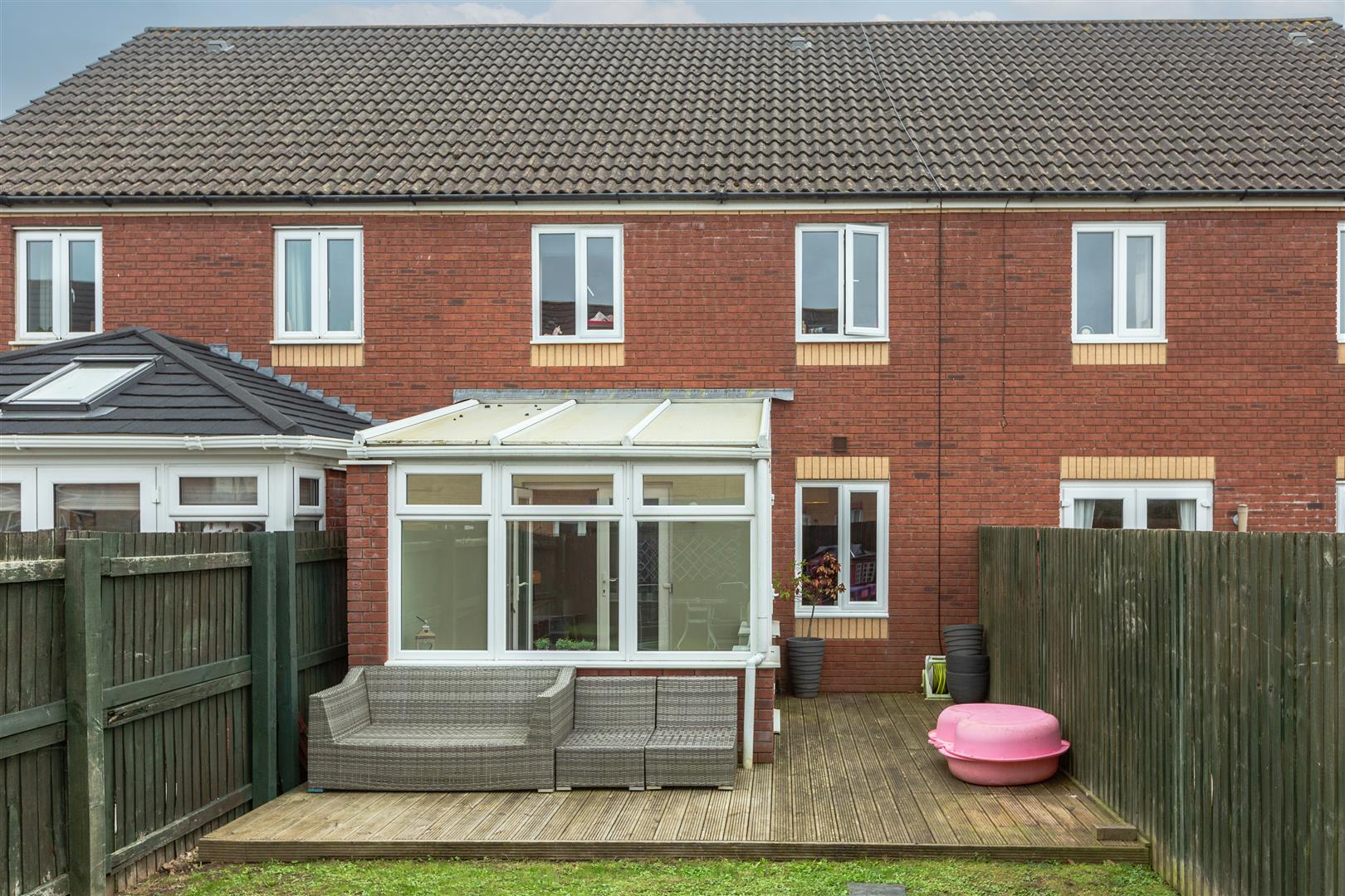 Ffordd Y Gamlas, Bynea, Llanelli, SA14 9AY